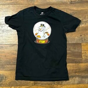 Nike boys tee M